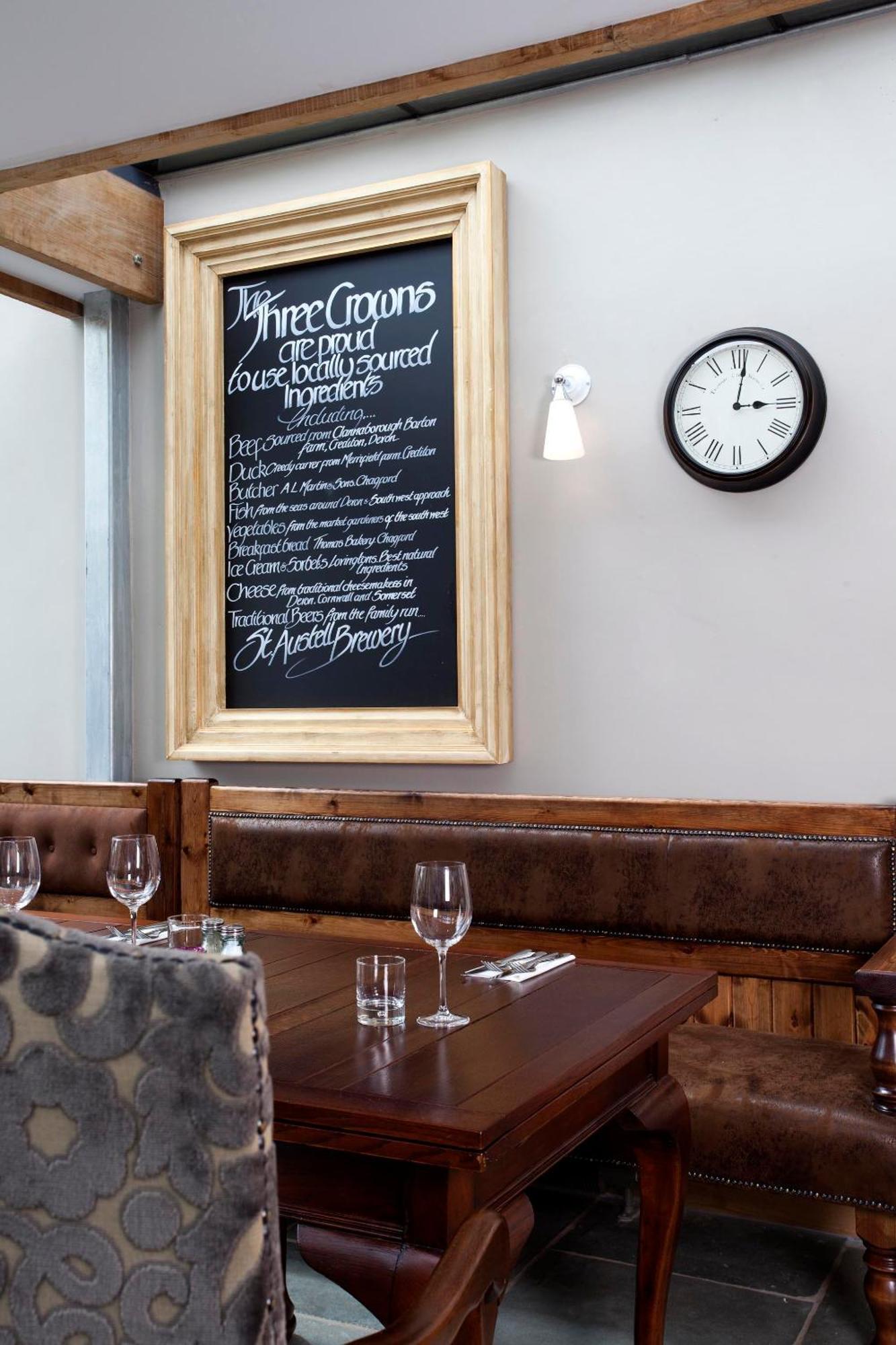 Hotel The Three Crowns Chagford Exterior foto Interior of the restaurant